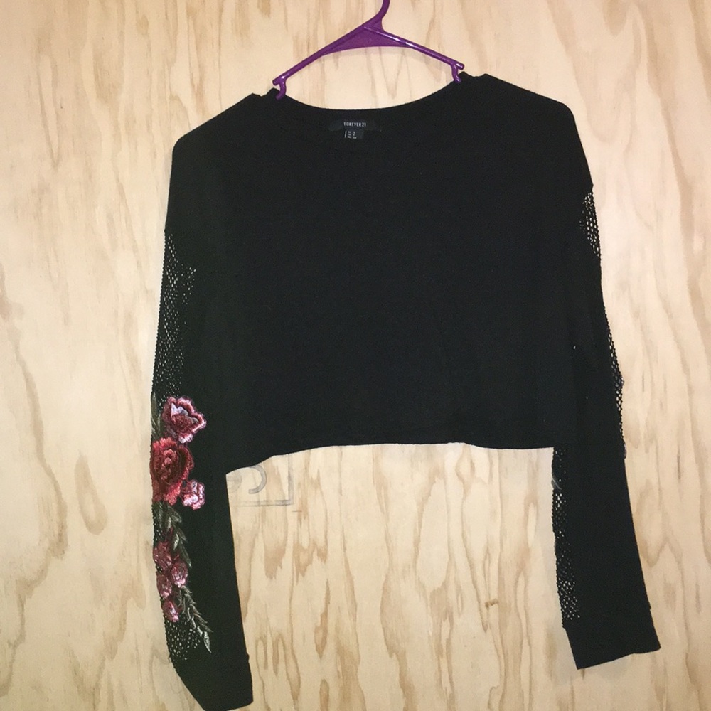 Black cropped long-sleeve tee, mesh rose sleeves